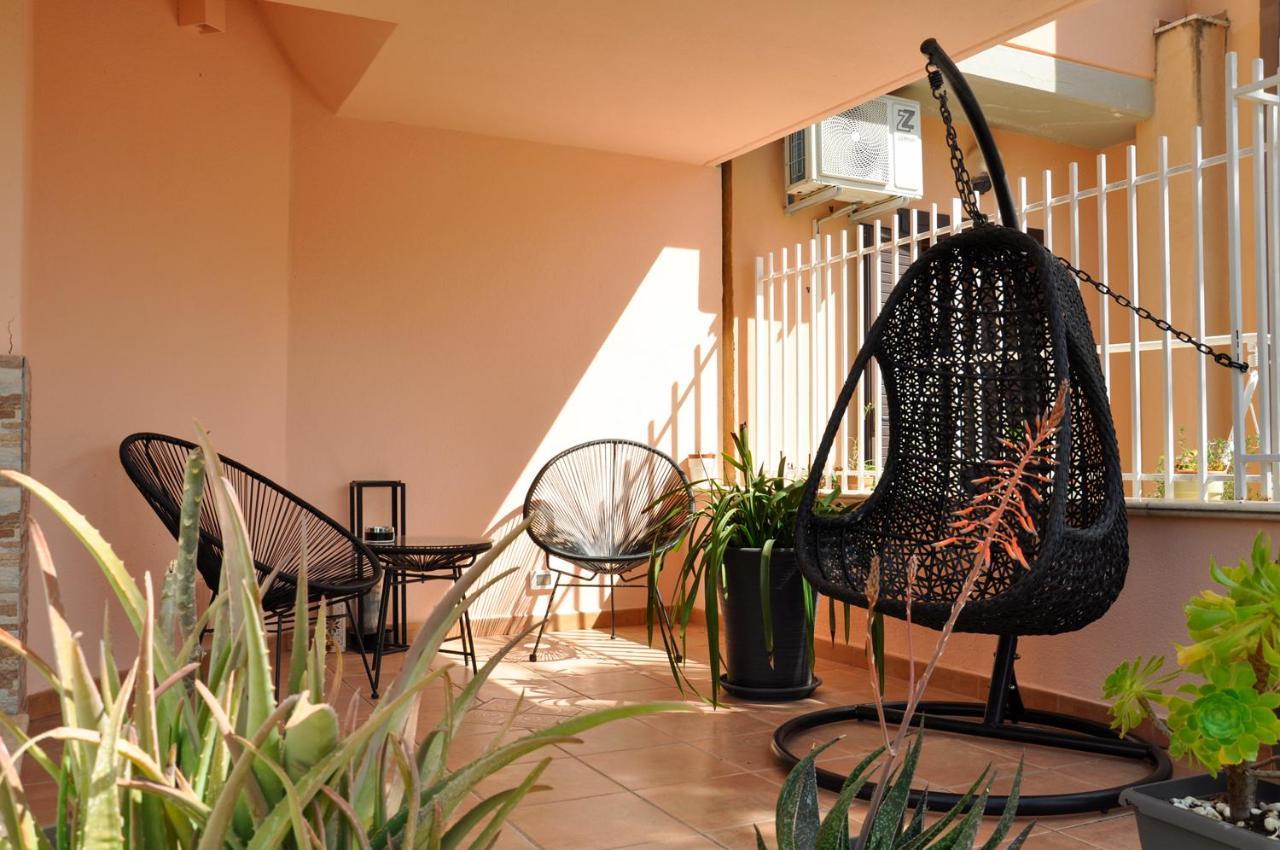 Flat With Jacuzzi - Casa Pia Apartment Mondello Exterior photo